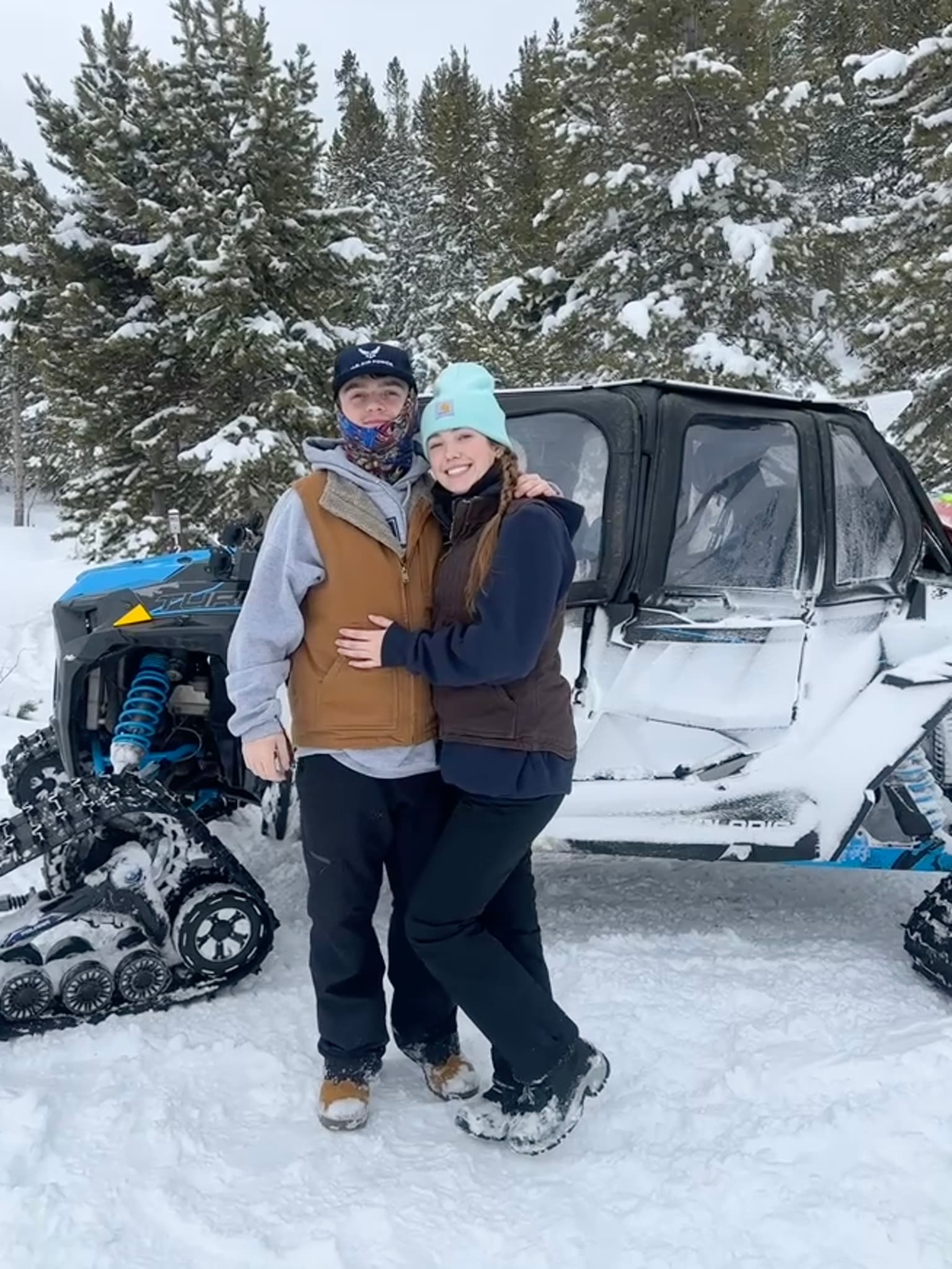 Snowmobiling in the Utah mountains